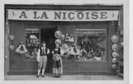 NICE - LA NICOISE - Chapeaux Et Costumes Niçois - Grand Choix De Poupées, 1 Rue Saint-François-de-Paule Nice - Autres & Non Classés