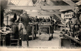 Fougères Magasin De Gros Des Coopératives De France Usine Factory Atelier Des Coupeurs Ille-et-Vilaine 35300 En B.Etat - Fougeres