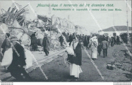 Z653  Cartolina Messina Citta'terremoto 1908 Accampamento Di Superstiti E Rovine - Messina
