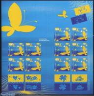 Switzerland 2005 Greeting Stamps Booklet, Mint NH, Nature - Various - Butterflies - Stamp Booklets - Greetings & Wishi.. - Nuevos