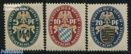 Germany, Empire 1925 Coat Of Arms 3v, Unused (hinged), History - Coat Of Arms - Neufs