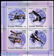 Guinea Bissau 2006 Space Stations 4v M/s, Mint NH, Transport - Space Exploration - Guinea-Bissau