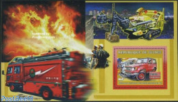 Guinea, Republic 2006 Fire Engines S/s (BJ-73), Mint NH, Transport - Automobiles - Fire Fighters & Prevention - Voitures