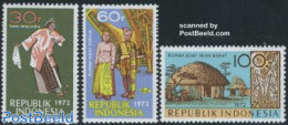 Indonesia 1972 Art & Culture 3v, Mint NH, Various - Costumes - Tourism - Kostums