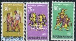 Indonesia 1972 Family Planning 3v, Mint NH, Science - Statistics - Unclassified