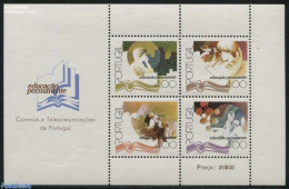 Portugal 1977 Education S/s, Mint NH, Science - Education - Unused Stamps