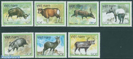 Vietnam 1988 Protected Animals 7v, Mint NH, Nature - Animals (others & Mixed) - Sonstige & Ohne Zuordnung