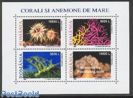 Romania 2002 Corals S/s, Mint NH, Nature - Shells & Crustaceans - Unused Stamps