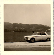 Photographie Photo Vintage Snapshot Amateur Automobile Voiture Auto Peugeot 404 - Auto's