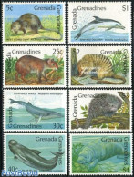 Grenada Grenadines 1990 Animals 8v, Mint NH, Nature - Animals (others & Mixed) - Sea Mammals - Grenade (1974-...)