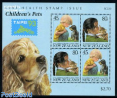 New Zealand 1993 Taipeh S/s, Dog And Cat, Mint NH, Nature - Cats - Dogs - Philately - Ongebruikt