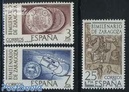 Spain 1976 2000 Years Zaragossa 3v, Mint NH, History - Various - Archaeology - Maps - Money On Stamps - Neufs