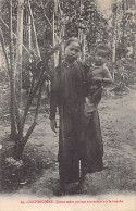 Vietnam - Jeune Mère Portant Son Enfant Sur La Hanche - Ed. Imprimeries Réunies De Nancy 69 - Vietnam