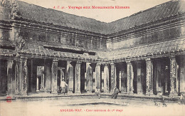 Cambodge - Voyage Aux Monuments Khmers - ANGKOR VAT - Cour Intérieur - Ed. A. T. 40 - Cambogia