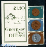 Guernsey 1981 Coins Booklet (1.20), Mint NH, Various - Stamp Booklets - Money On Stamps - Ohne Zuordnung