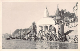 India - BENARES Varanasi - Scindia Ghat - REAL PHOTO - Indien