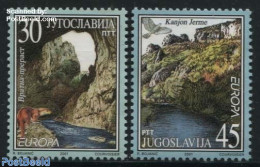 Yugoslavia 2001 Europa 2v, Mint NH, History - Nature - Europa (cept) - Animals (others & Mixed) - Birds - Water, Dams .. - Unused Stamps