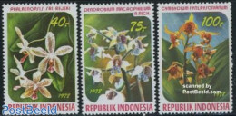 Indonesia 1978 Orchids 3v, Mint NH, Nature - Flowers & Plants - Orchids - Indonesien