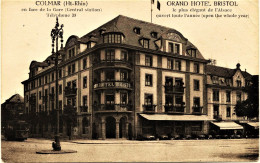 2482 - Haut Rhin  -  COLMAR  -  GRAND  HOTEL  BRISTOL  -  Tramway à Gauche.... - Colmar