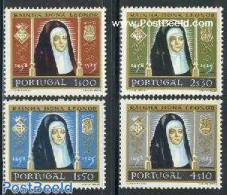 Portugal 1958 Queen Eleonore 4v, Unused (hinged), History - Kings & Queens (Royalty) - Unused Stamps