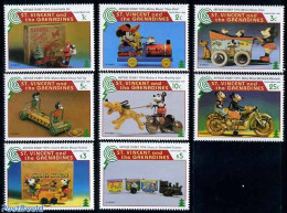 Saint Vincent 1995 Disney, Christmas, Toys 8v, Mint NH, Religion - Transport - Various - Christmas - Motorcycles - Rai.. - Kerstmis