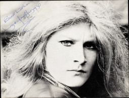 Photo Schauspielerin Linda Henry, Portrait, Autogramm - Schauspieler