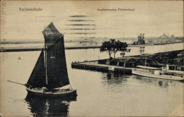 CPA Świnoujście Swinemünde Pommern, Ausfahrendes Fischerboot - Pommern