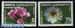 Türkiye 2009 Flowers 2v, Mint NH, Nature - Flowers & Plants - Other & Unclassified
