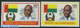 Guinea Bissau 1975 2 Years Republic 2v, Mint NH, History - Coat Of Arms - Flags - Politicians - Guinée-Bissau