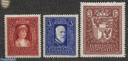 Liechtenstein 1933 Definitives 3v, Mint NH, History - Coat Of Arms - Unused Stamps