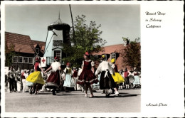 CPA Santa Barbara Kalifornien USA, Dänische Tage Tanzgruppe In Tracht, Windmühle - Autres & Non Classés