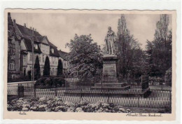 39079311 - Celle. Albrecht Thaer-Denkmal Ungelaufen  Gute Erhaltung. - Celle