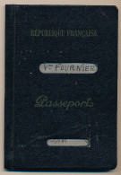 FRANCE / Maroc - Passeport 1960 Fiscal 32,00NF Visas Casablanca + Carte D'identité Fiscaux 4f Et 9F - Même Personne - Storia Postale
