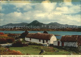 72577232 Galway Irland Thatched Cottage Near Renvyle Connemara  - Andere & Zonder Classificatie