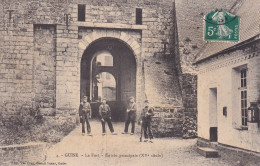 Guise (02 Aisne) Le Fort Entrée Principale - édit. Grand Bazar N° 4 - Guise