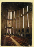 17. ROYAN – Intérieur De L'Eglise Notre-Dame / CPSM (voir Scan Recto/verso) - Royan