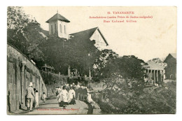 TANANARIVE - Antsahatsiroa (ancien Palais De Justice Malgache) - Rue Colonel GILLON - Madagascar