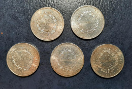 13707511 - Frankreich 5 X 50 Fr. Div. Jahrgaenge Feinheit 900/1000 Silber Feingewicht Gesamt 135 G - Monedas (representaciones)