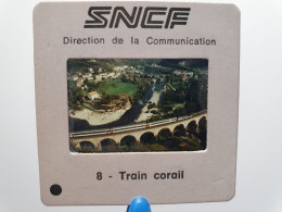 Photo Diapo Diapositive Slide TRAINS N°8 Train Corail Sur Un Beau Viaduc Photo Jean-Marc Fabbro VOIR ZOOM - Dias