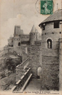 CPA 11 CARCASSONNE La Tour Usigotte Et Le Chateau - Carcassonne