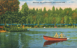 R004833 Boating On A Northern Minnesota Lake. 1954 - Monde