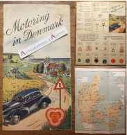 ● Motoring In Denmark - Vieux Dépliant En 4 Langues Avec Code De La Route + Carte - Danemark - Reiseprospekte