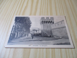 CPA Avignon (84).Les Remparts - Carte Animée. - Avignon