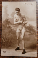 Ancienne Carte Photo, Boxeur En Pied, Bretonnel, Homme Musclé, Pose En Studio, Dix à Paris - Pugilato