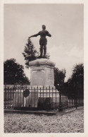 Beaurevoir (02 Aisne) La Statue De Jeanne D'Arc - édit. Réant Type Carte Photo - Autres & Non Classés