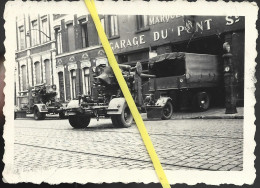 BELG 519 0524 WW2 WK2 BELGIQUE NAMUR CANONS     OCCUPATION   ALLEMANDE GARAGE DU PONT  1940 /1944 - War, Military
