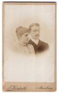 Fotografie F. Herrfurth, Merseburg, Portrait Eines Paares  - Personnes Anonymes