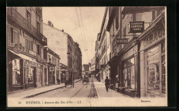 CPA Hyères, Avenue Des Iles D'Or  - Autres & Non Classés