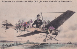Planant Au Dessus De Braine (02 Aisne) Je Vous Envoi Ce Ce Souvenir - Fantaisie Avion Enfant En Aéroplane - édit. ELD - Autres & Non Classés