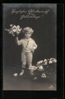 Foto-AK Photochemie Berlin Nr. 4627-2: Niedlicher Junge Im Matrosenanzug Mit Blumenstrauss  - Fotografie
